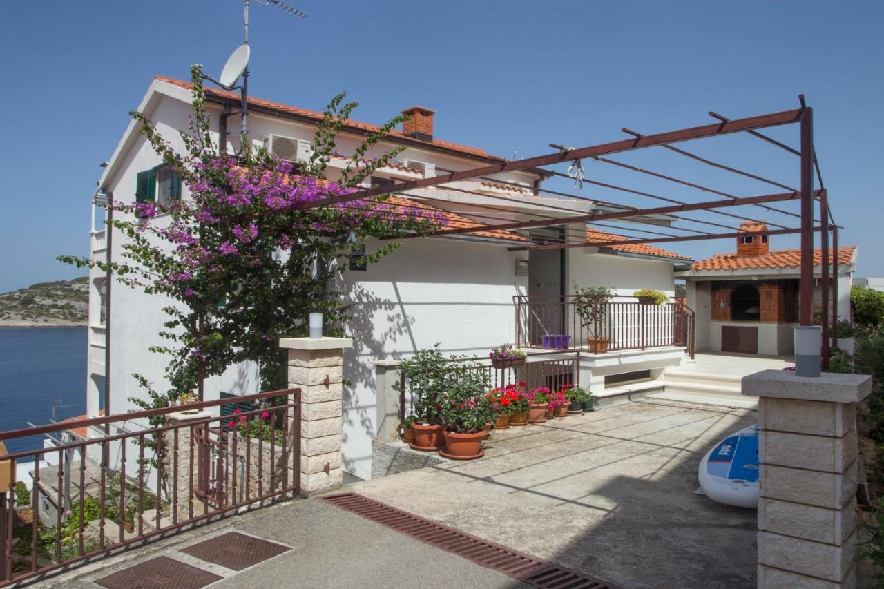 Apartments Lucija Razanj Exterior photo
