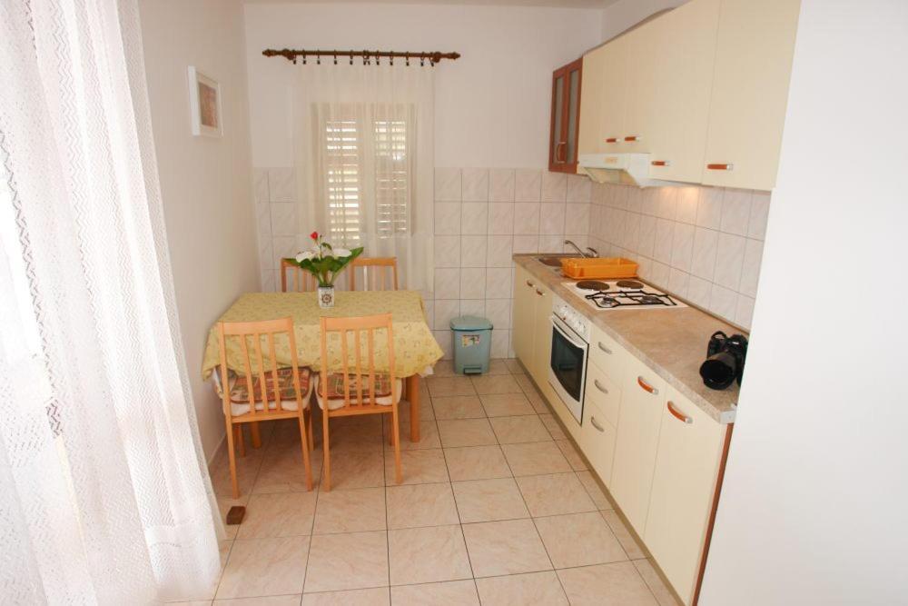 Apartments Lucija Razanj Room photo